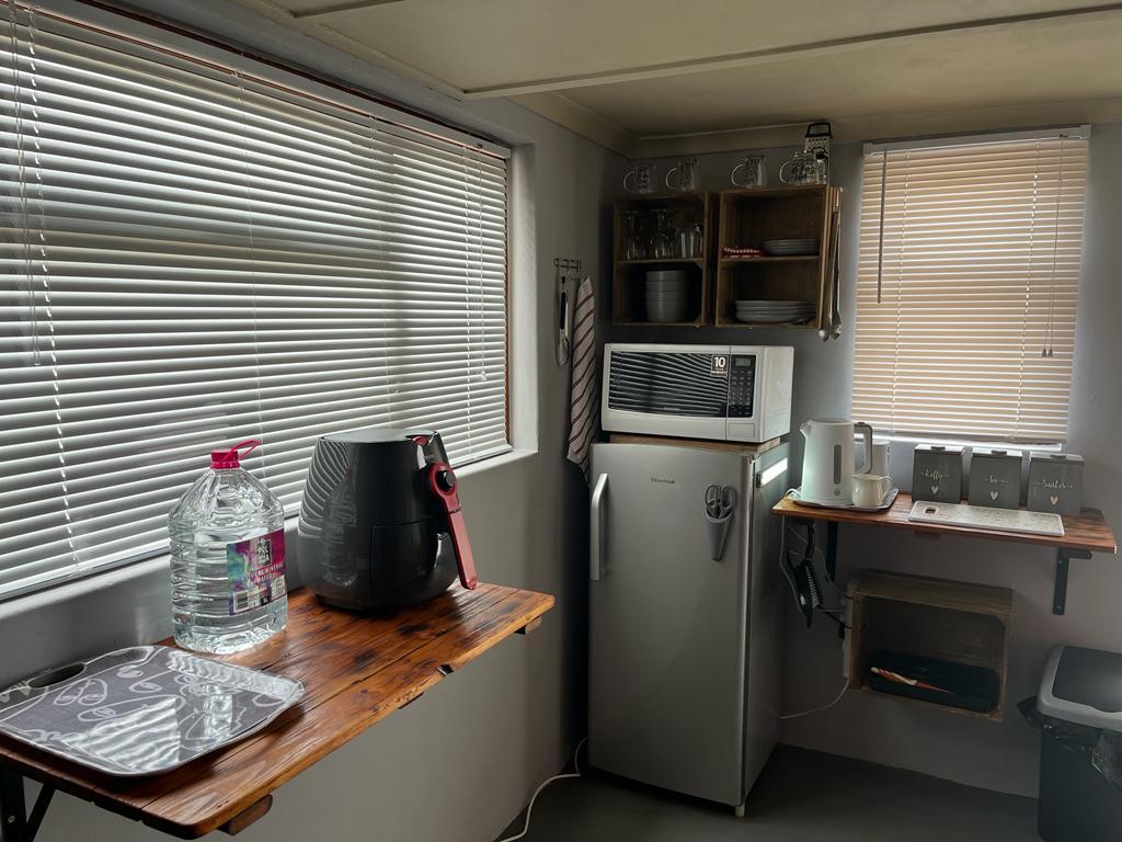 StayAWhileBeachCottage3