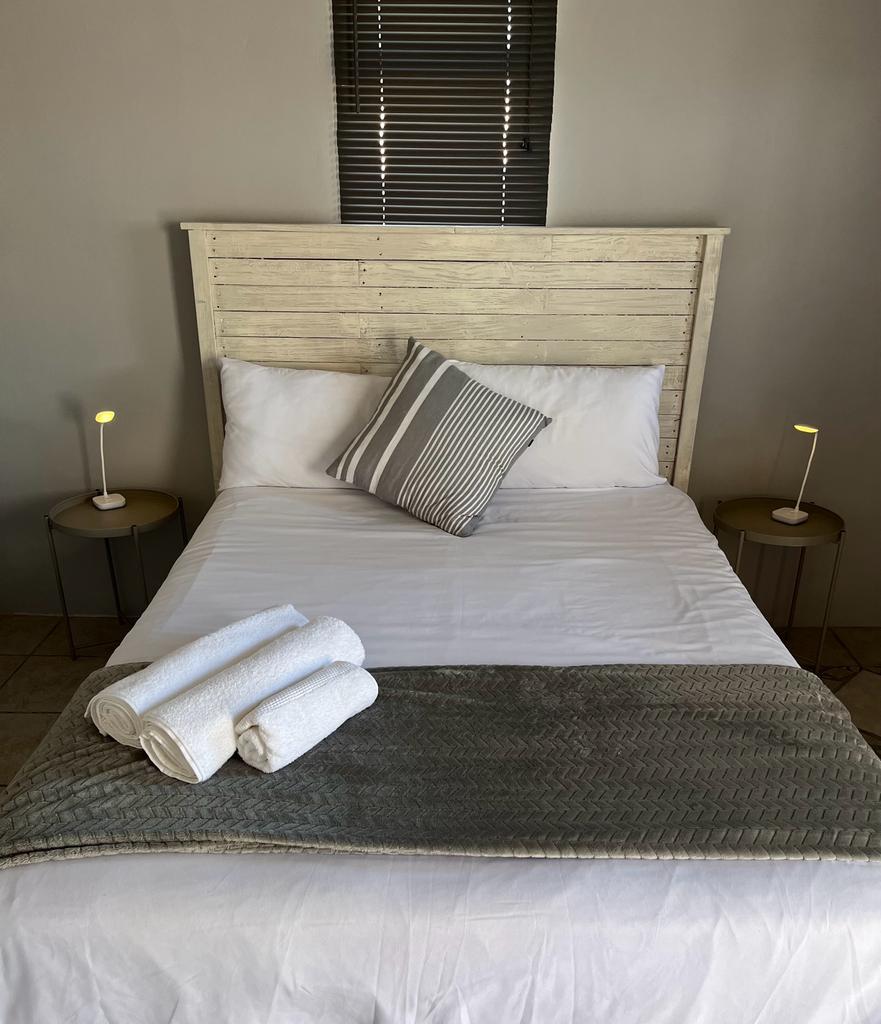 StayAWhileBeachCottage1