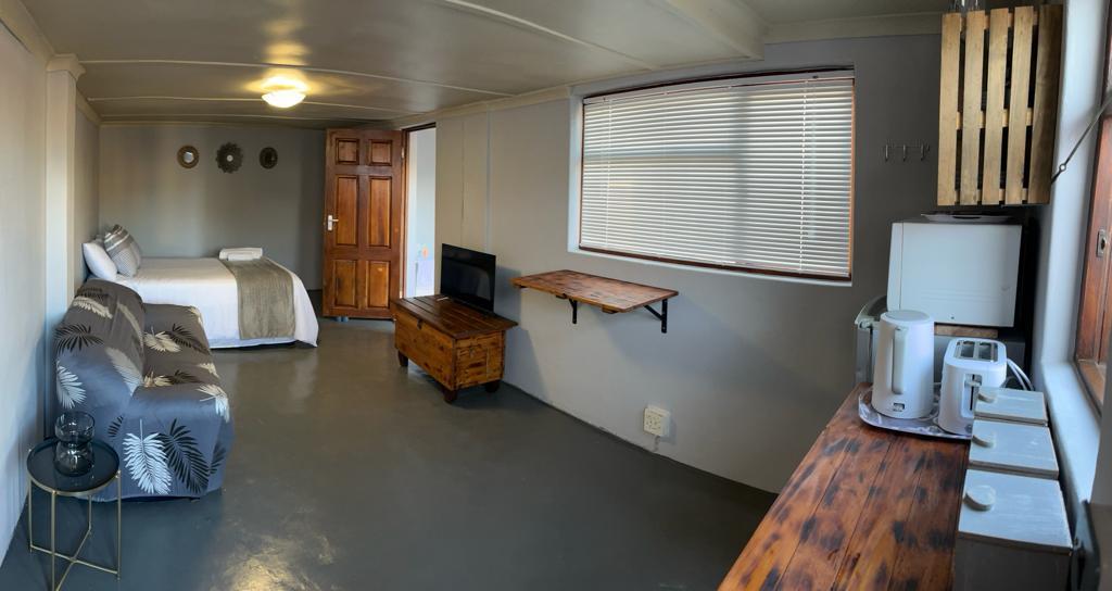StayAWhileBeachCottage4